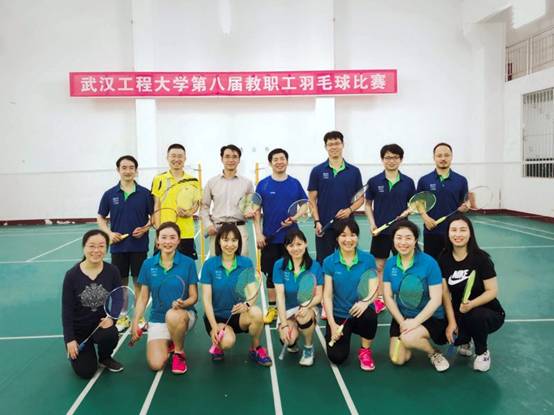 2515e3a005be1be8558e8b1c32a4196